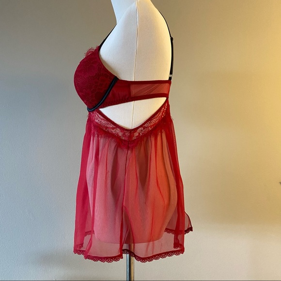 La Senza Red and Black Negligée - Picture 5 of 7